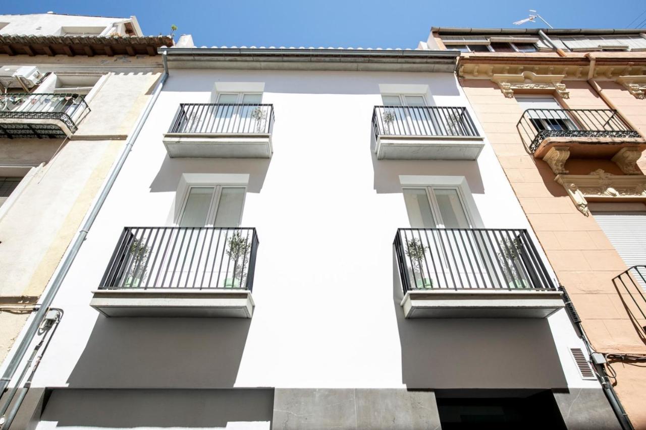 Hi Room - Smart Apartments - He 1 Granada Kültér fotó